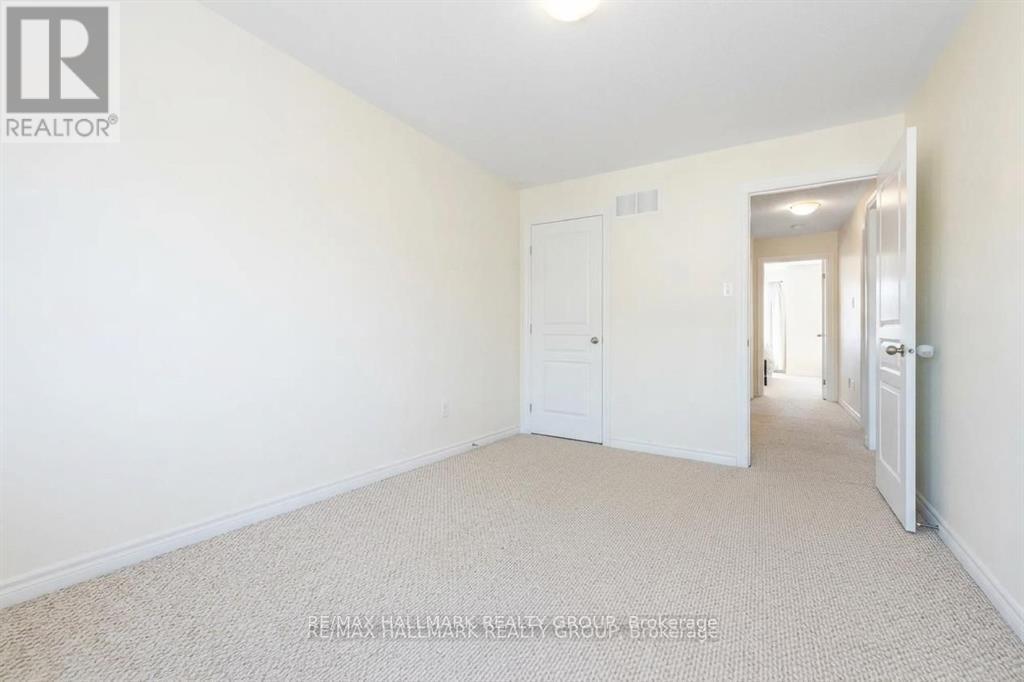 183 Claridge Drive, Ottawa, ON - Indoor Photo Showing Other Room