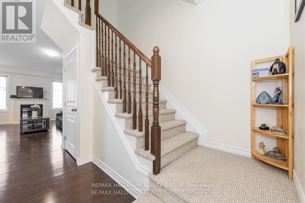 183 Claridge Drive, Ottawa, ON - Indoor Photo Showing Other Room