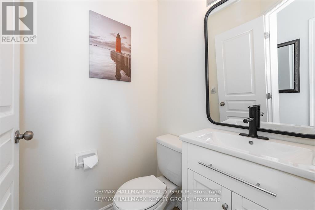 183 Claridge Drive, Ottawa, ON - Indoor Photo Showing Bathroom