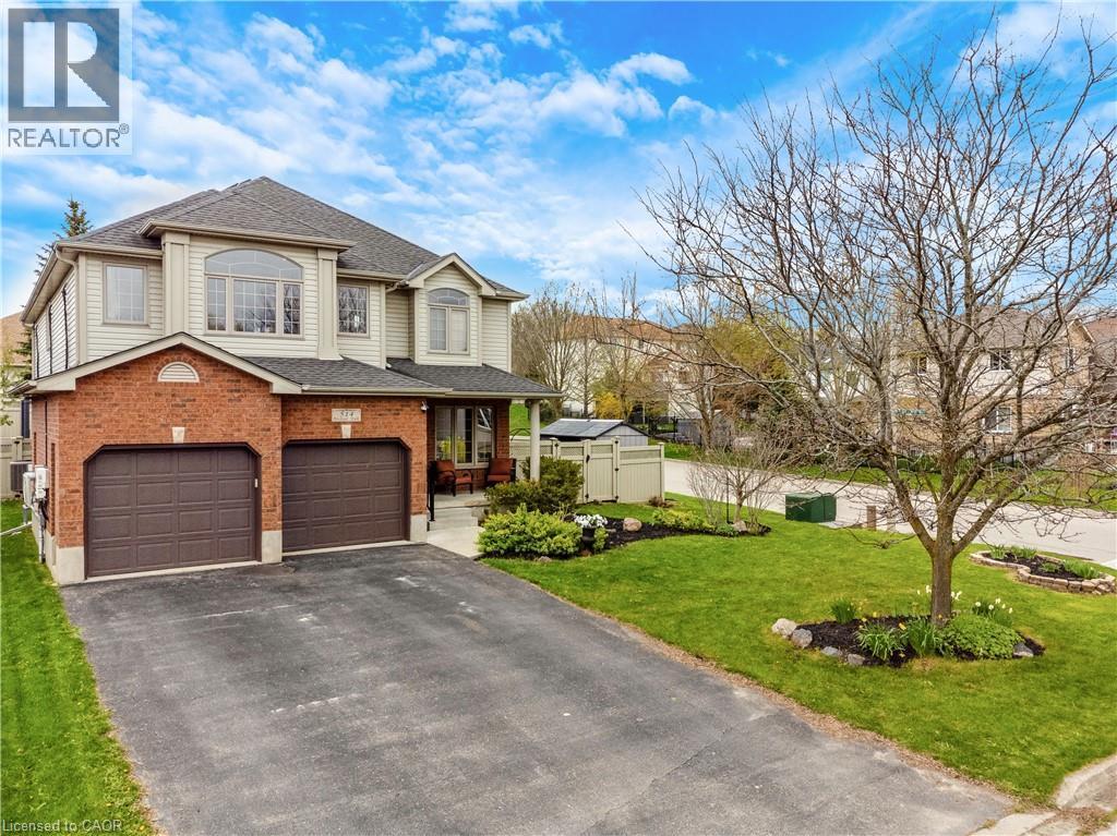 514 Birchleaf Walk, Waterloo, ON - Outdoor