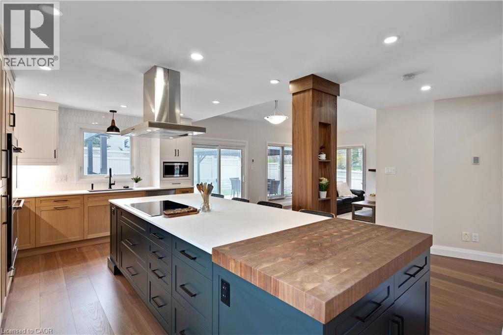 514 Birchleaf Walk, Waterloo, ON - Indoor Photo Showing Kitchen