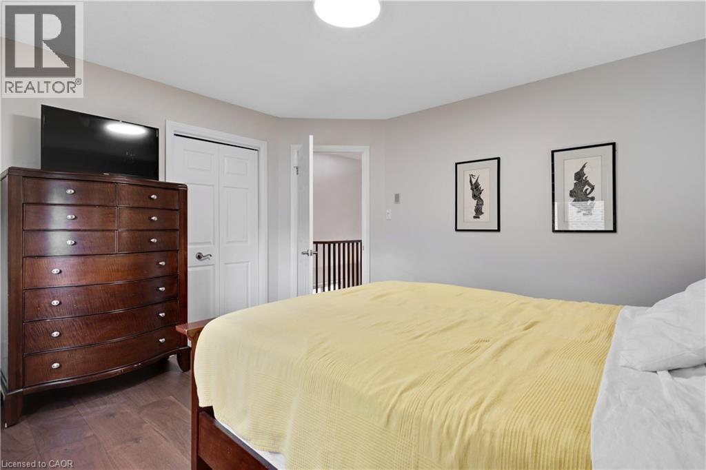 514 Birchleaf Walk, Waterloo, ON - Indoor Photo Showing Bedroom
