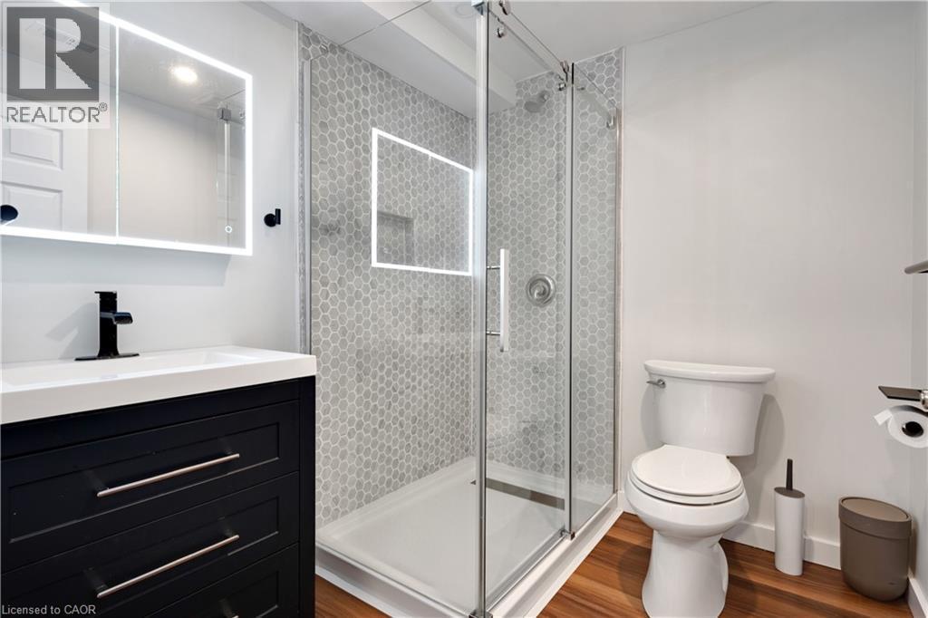 514 Birchleaf Walk, Waterloo, ON - Indoor Photo Showing Bathroom