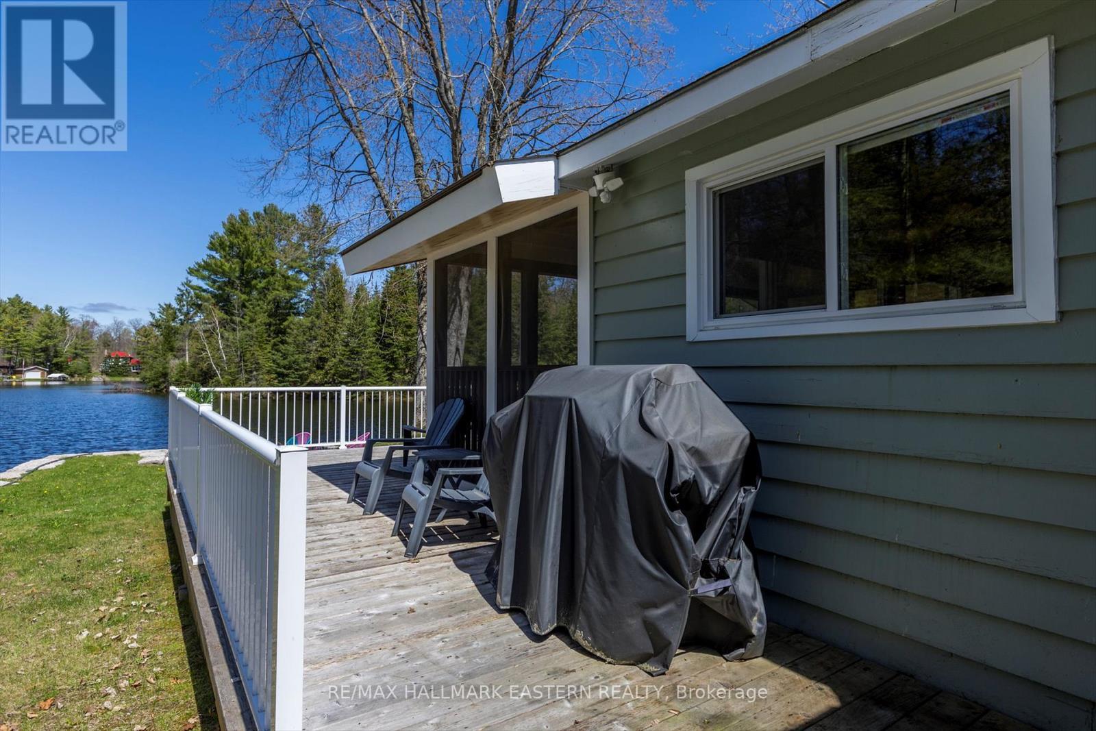 1810 Hull Road, Douro-Dummer, ON - Outdoor With Deck Patio Veranda With Exterior