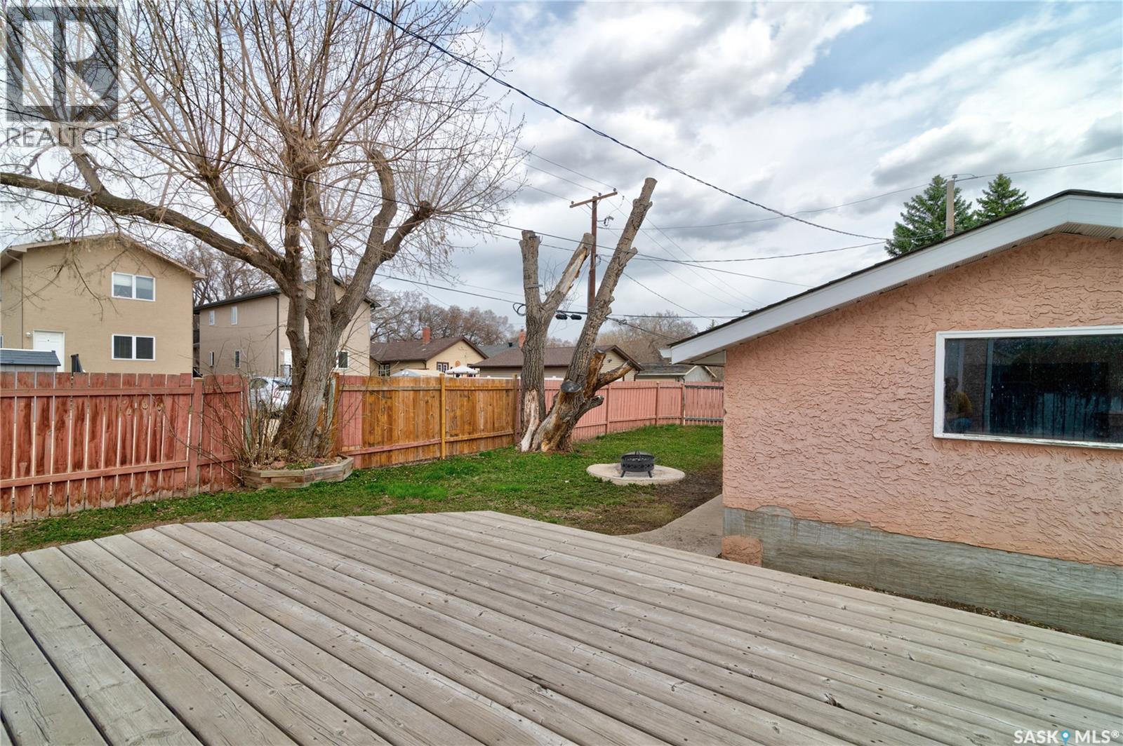 2627 Atkinson Street, Regina, SK - Outdoor With Deck Patio Veranda