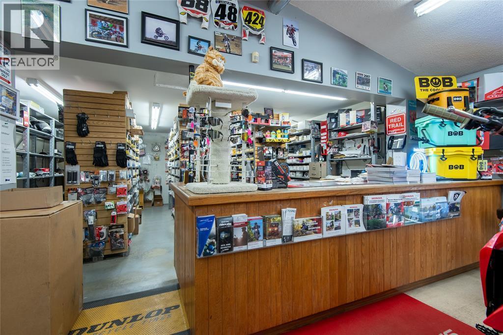 584 St. Clair Parkway, St Clair, ON