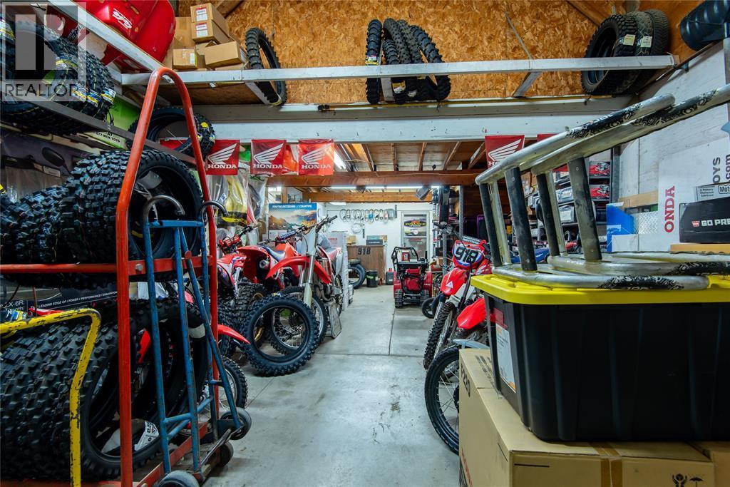 584 St. Clair Parkway, St Clair, ON