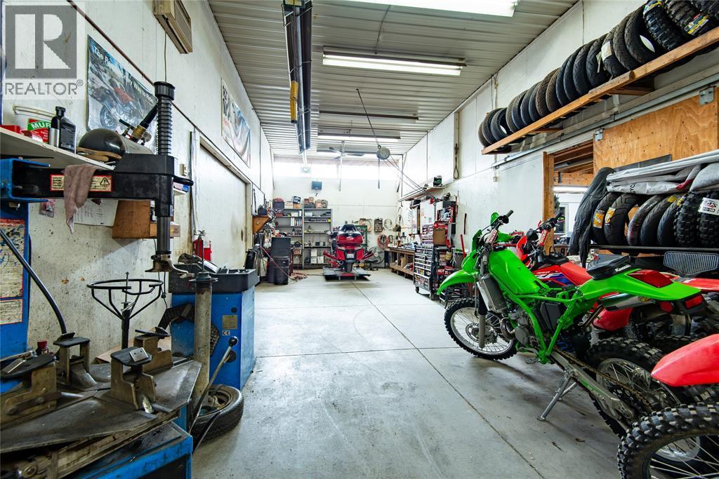 584 St. Clair Parkway, St Clair, ON