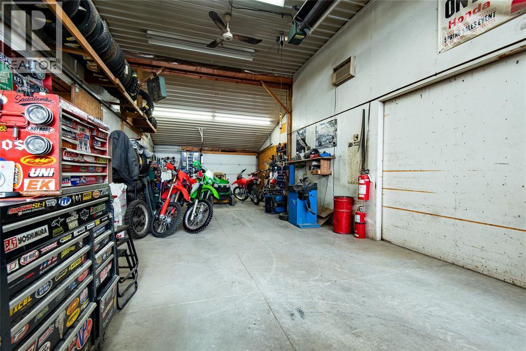 584 St. Clair Parkway, St Clair, ON