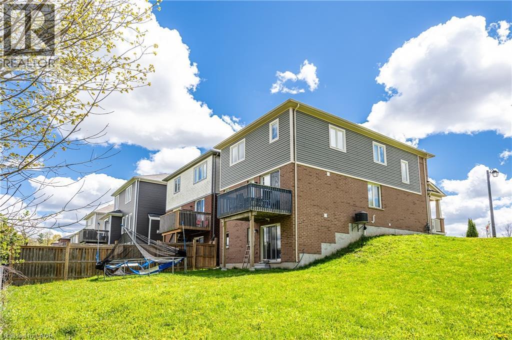 340 Shady Glen Crescent, Kitchener, ON - Outdoor