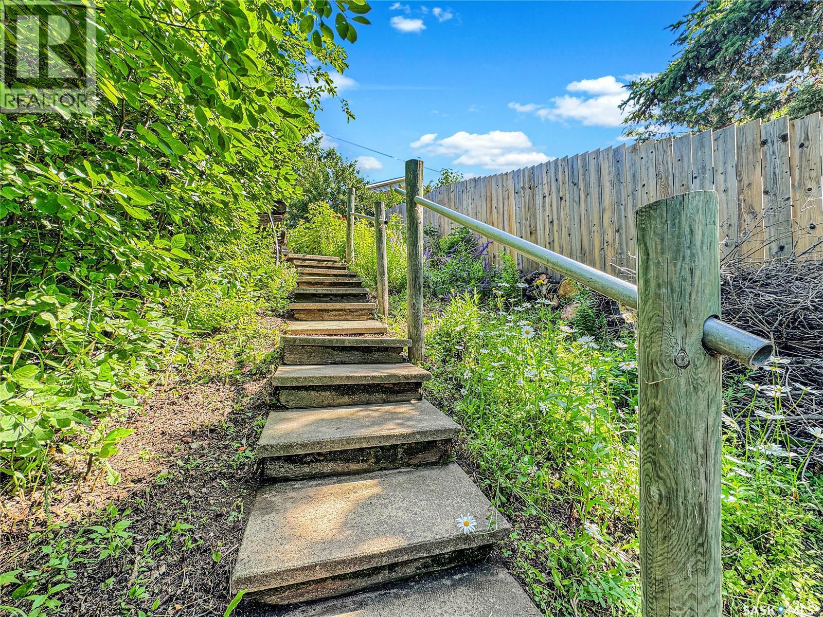 551 Joseph Crescent, Cochin, SK - Outdoor