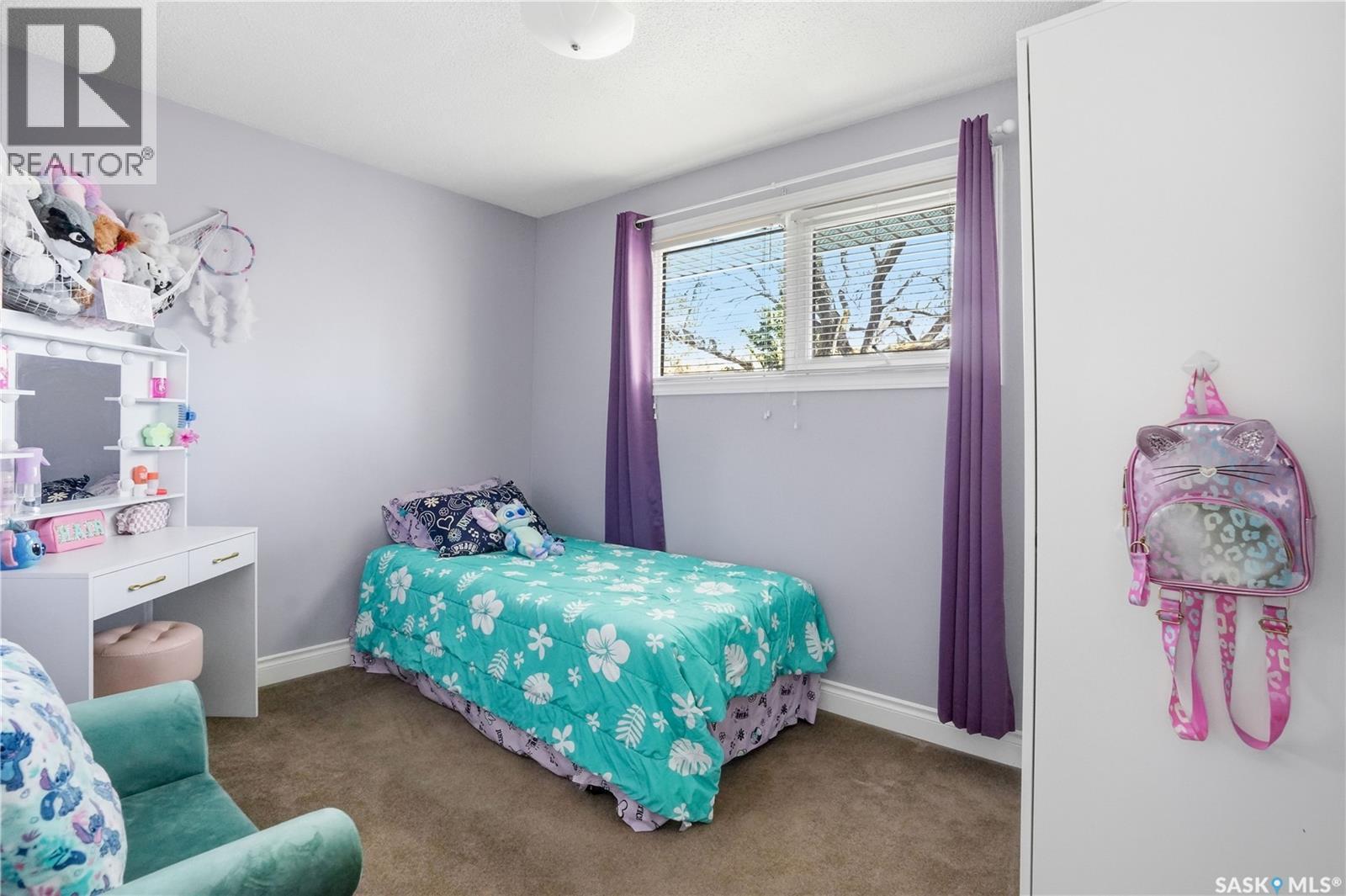 115 Stapleford Crescent, Regina, SK - Indoor Photo Showing Bedroom