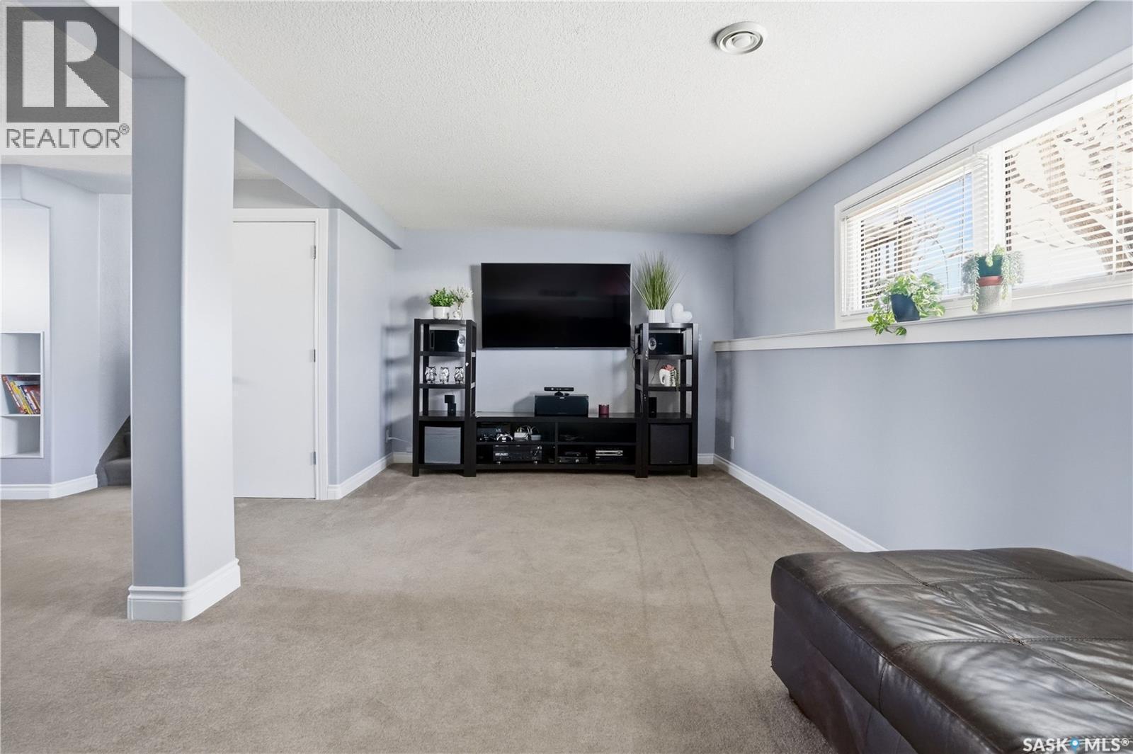 115 Stapleford Crescent, Regina, SK - Indoor Photo Showing Bedroom