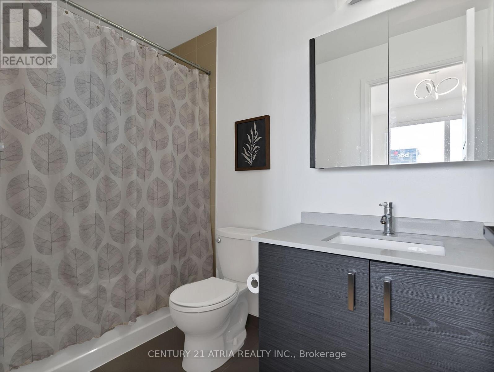 522 - 8228 Birchmount Road, Markham, ON - Indoor Photo Showing Bathroom