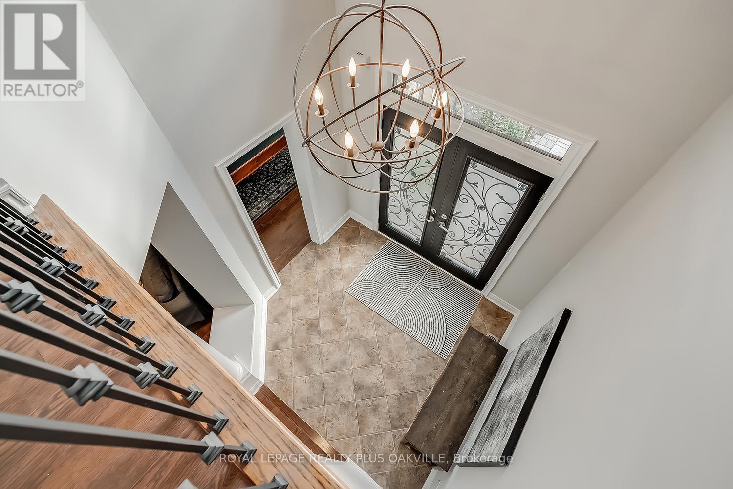 3339 Skipton Lane, Oakville, ON - Indoor Photo Showing Other Room