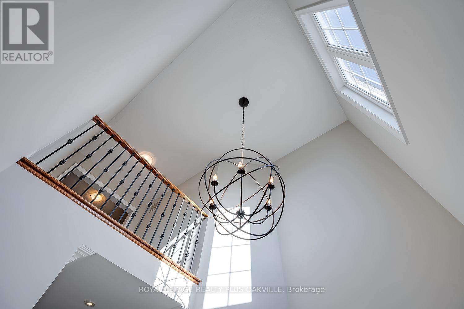 3339 Skipton Lane, Oakville, ON - Indoor Photo Showing Other Room