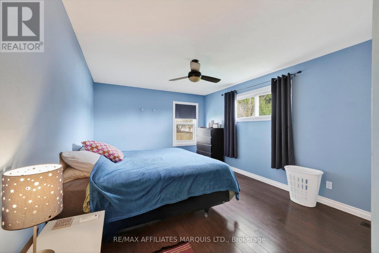 910 Leonard Avenue, Cornwall, ON - Indoor Photo Showing Bedroom
