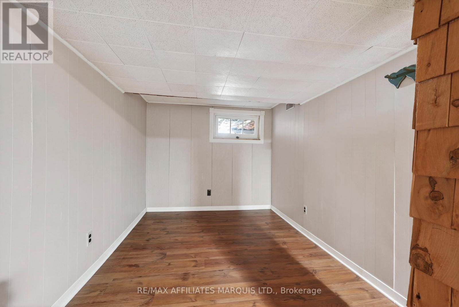 910 Leonard Avenue, Cornwall, ON - Indoor