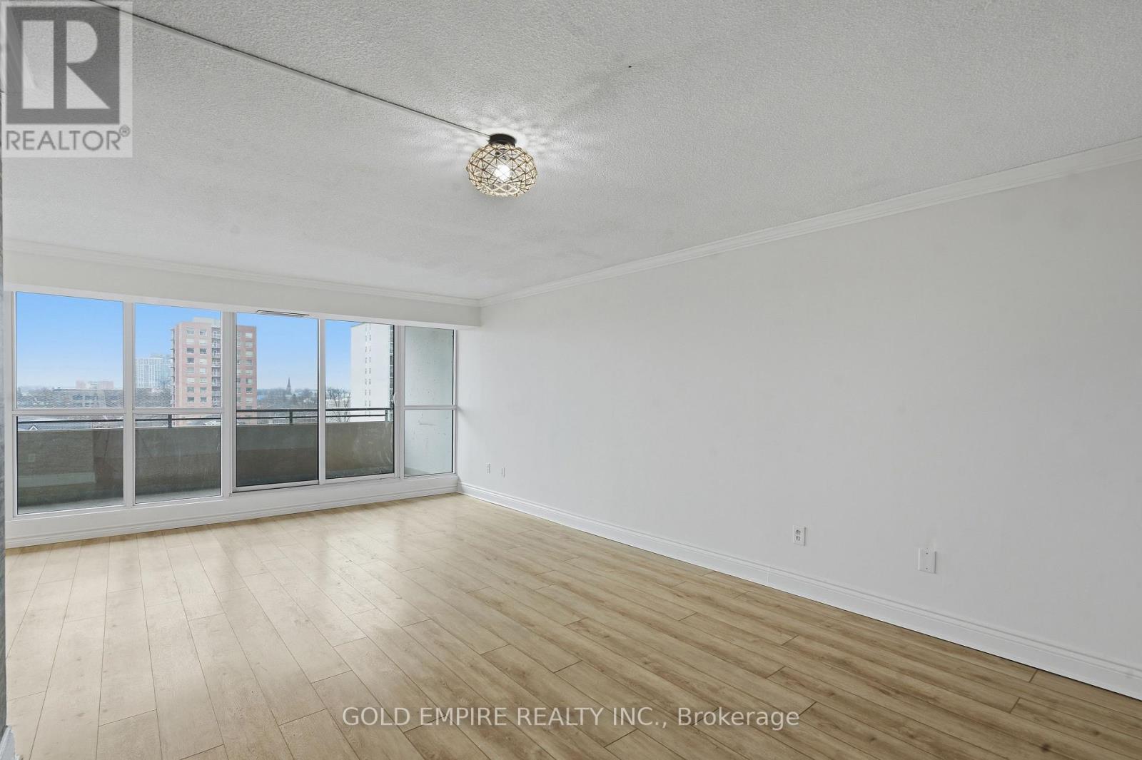 701 - 389 Dundas Street, London East (East K), ON - Indoor Photo Showing Other Room
