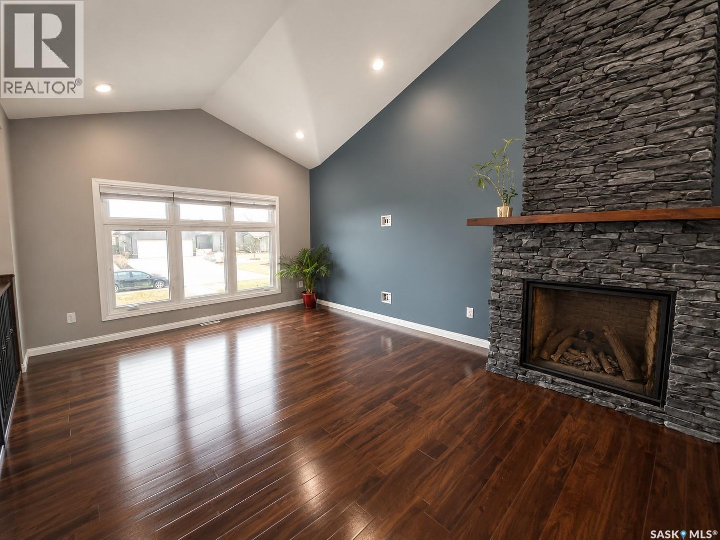 214 Elizabeth Street, Melfort, SK