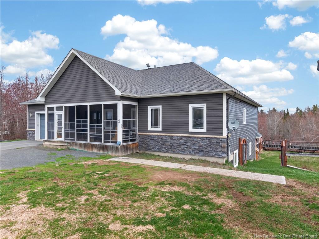 450 Eel River Rd, Baie-Sainte-Anne, NB