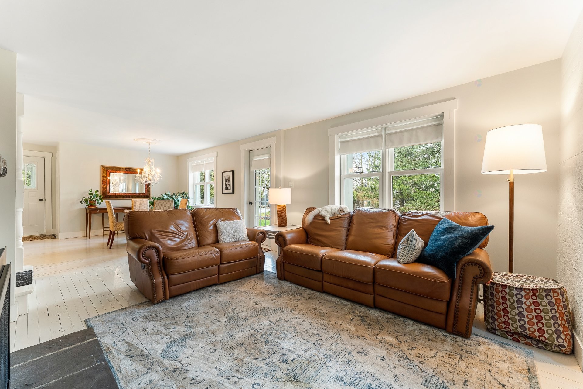 Salon - 499 Ch. De Bondville, Lac-Brome, QC - Indoor Photo Showing Living Room