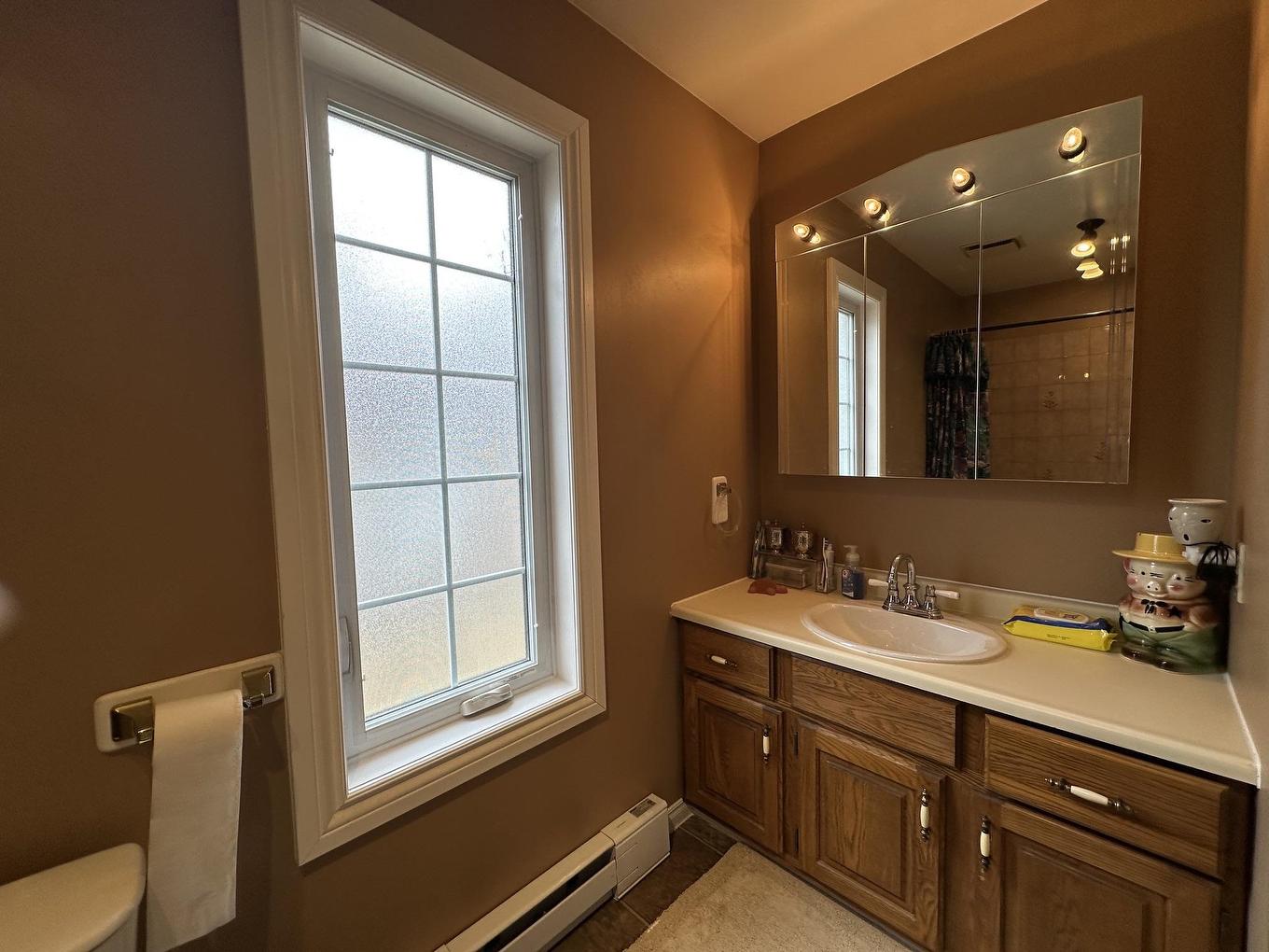 46 Bastedo Crescent, Marathon, ON