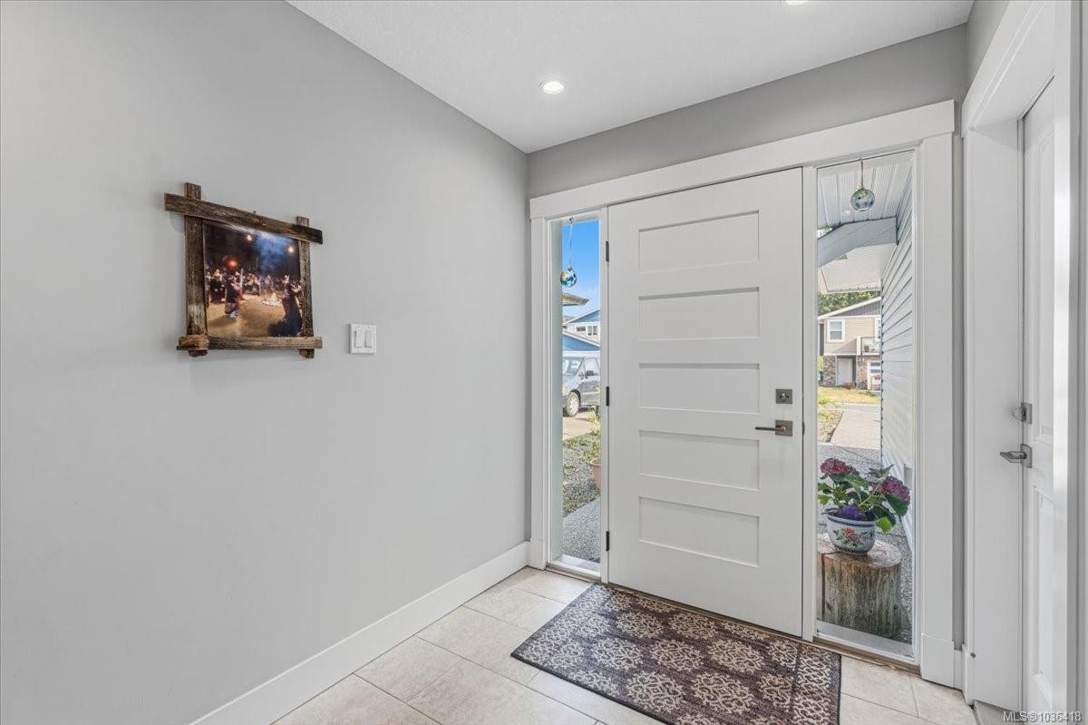 404 10Th St, Nanaimo, BC
