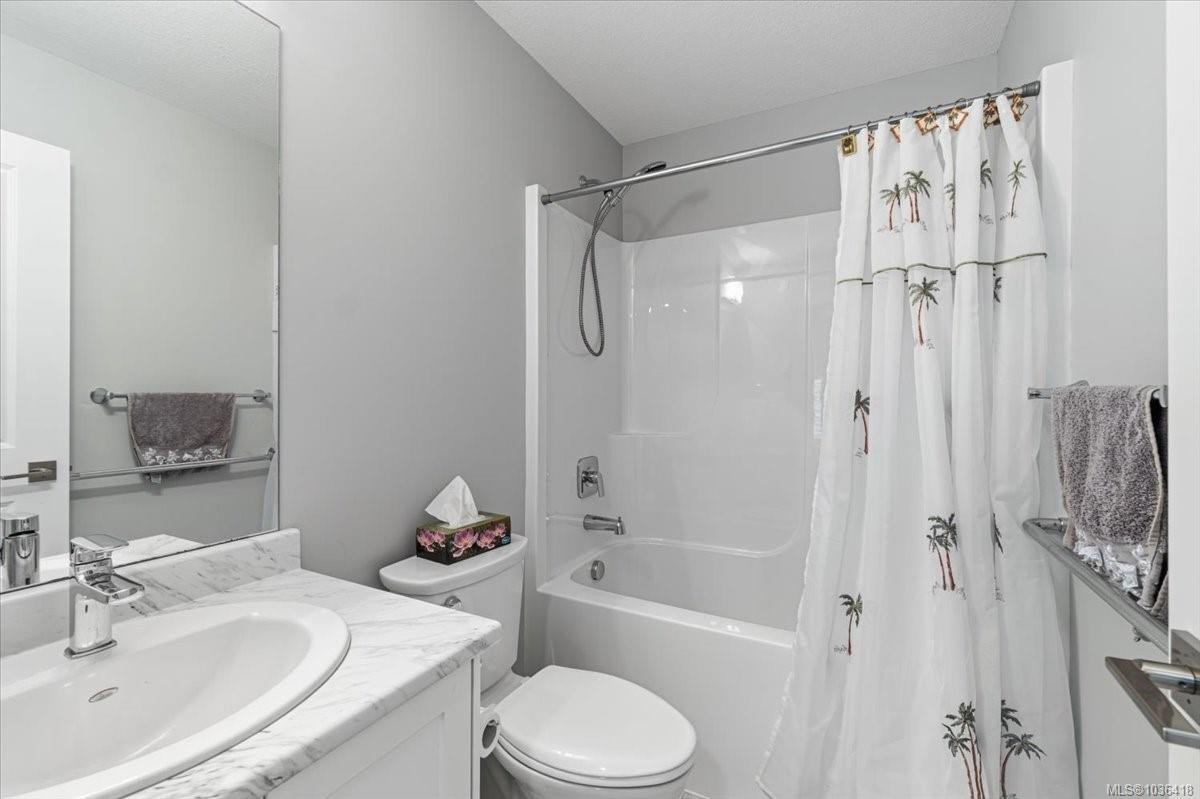 404 10Th St, Nanaimo, BC