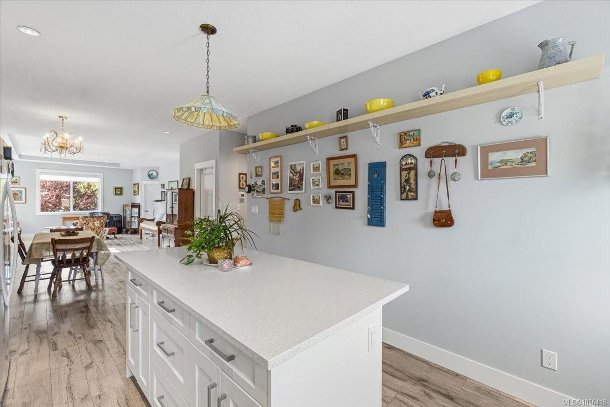 404 10Th St, Nanaimo, BC