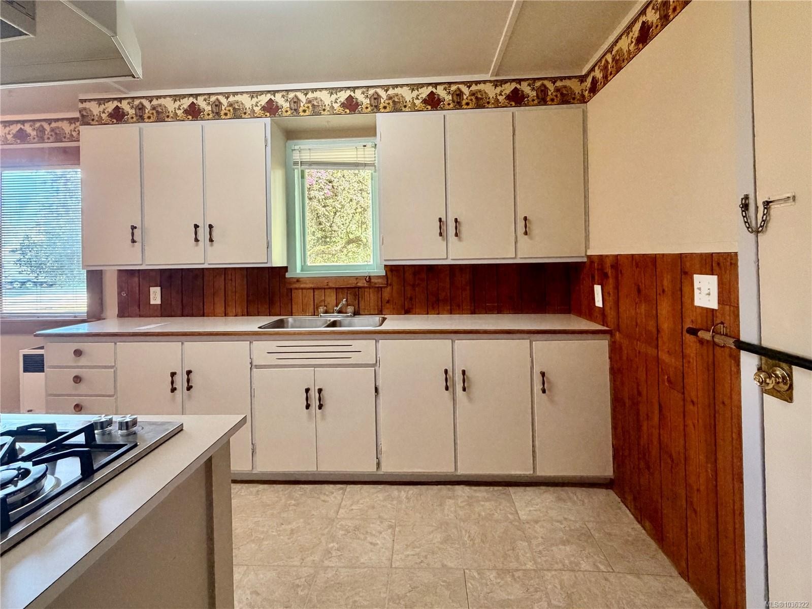 426 Erickson Rd, Campbell River, BC
