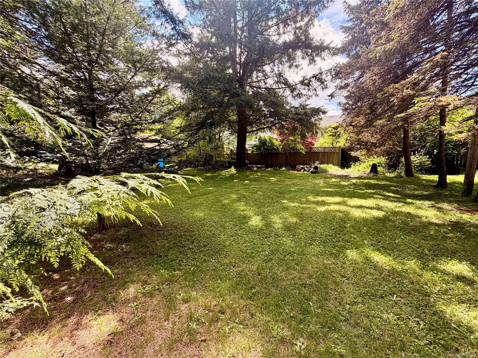 426 Erickson Rd, Campbell River, BC