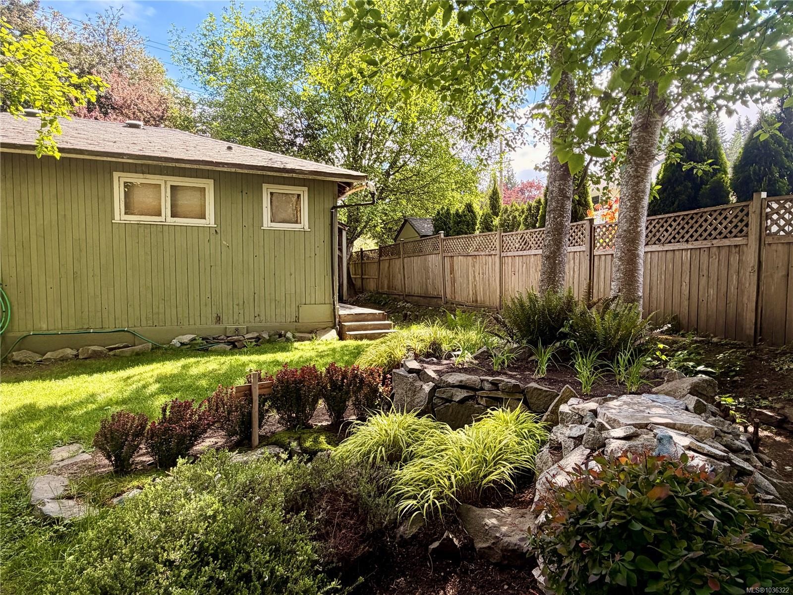 426 Erickson Rd, Campbell River, BC