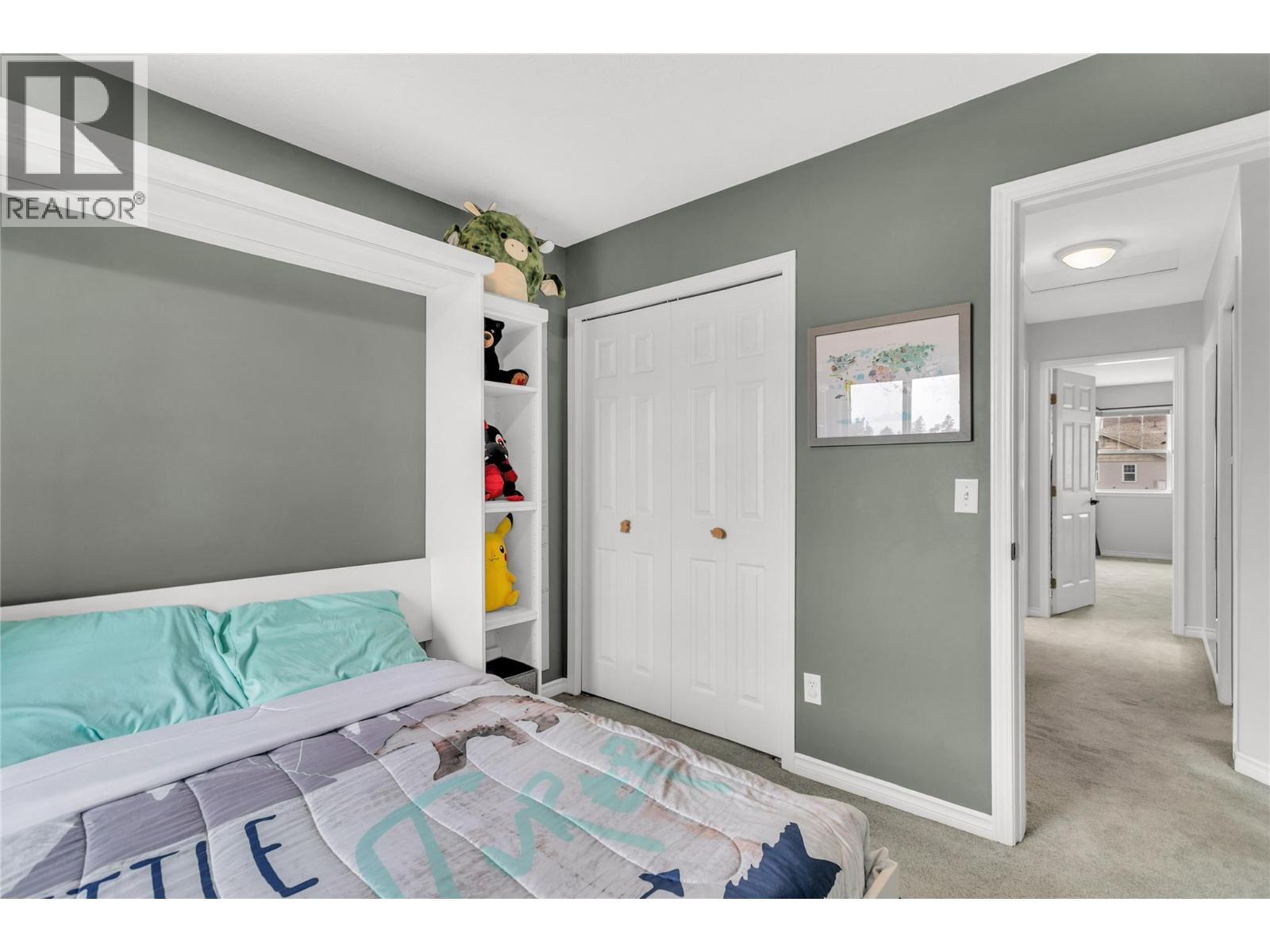 3819 Glen Canyon Drive, West Kelowna, BC - Indoor Photo Showing Bedroom