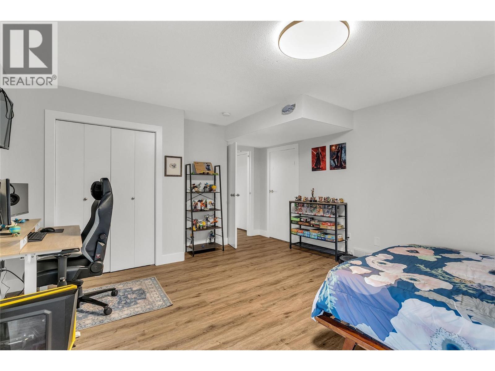 3819 Glen Canyon Drive, West Kelowna, BC - Indoor Photo Showing Bedroom