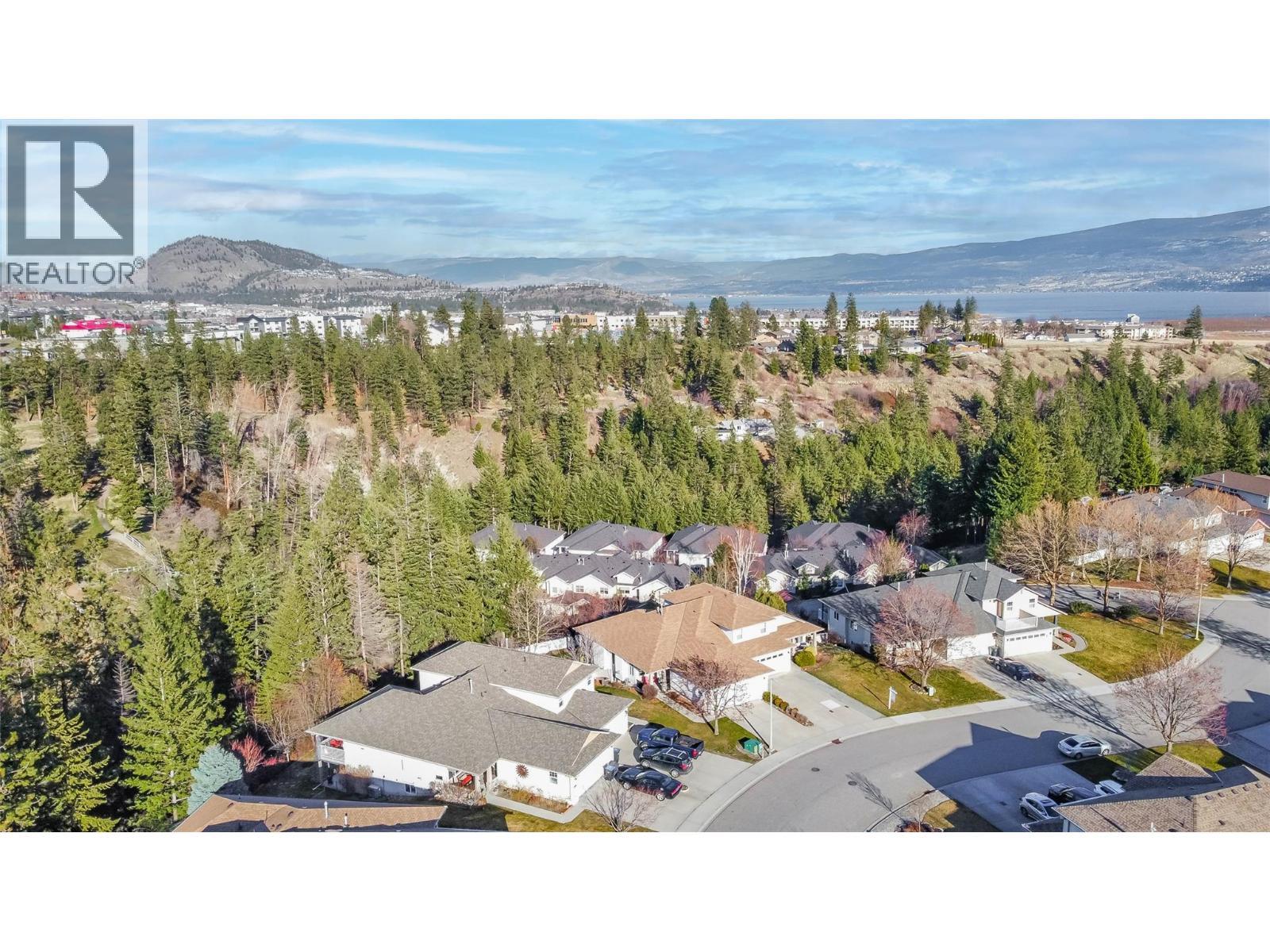 Quiet crescent street - 3819 Glen Canyon Drive, West Kelowna, BC - Outdoor With Body Of Water With View