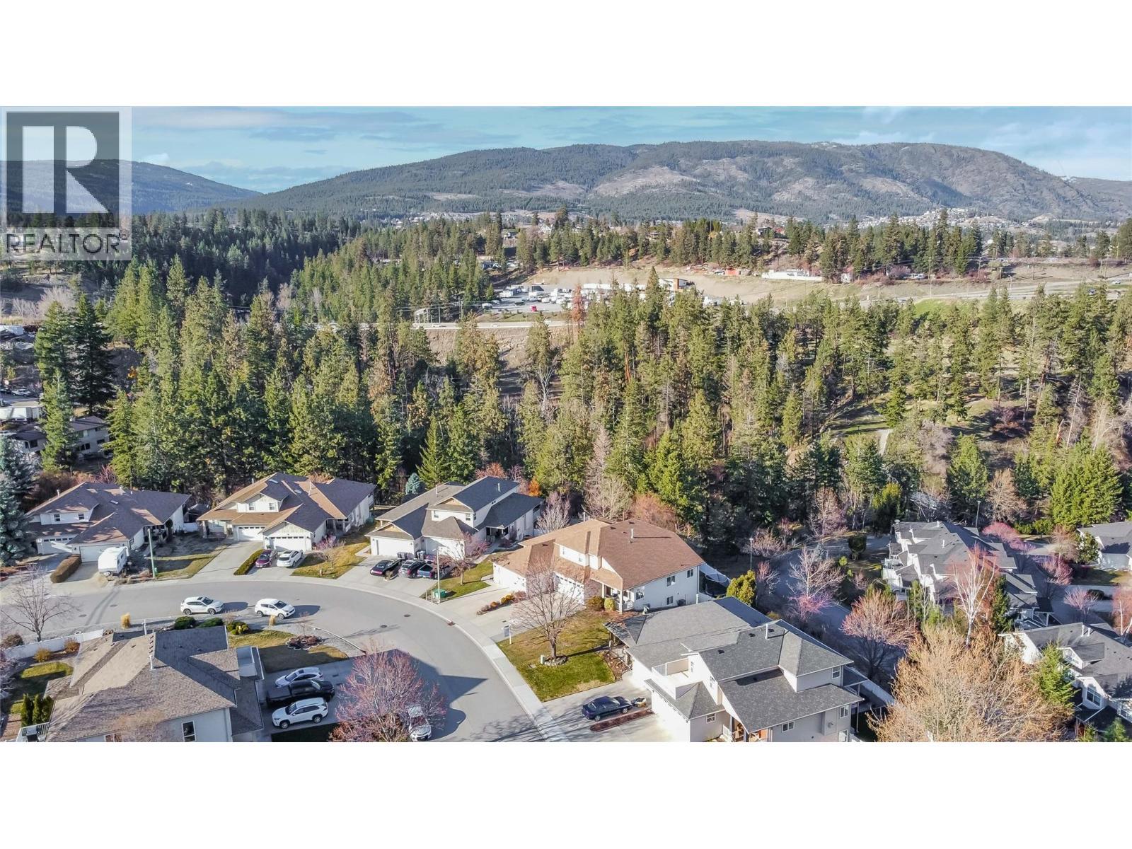 local traffic only - 3819 Glen Canyon Drive, West Kelowna, BC - Outdoor With View