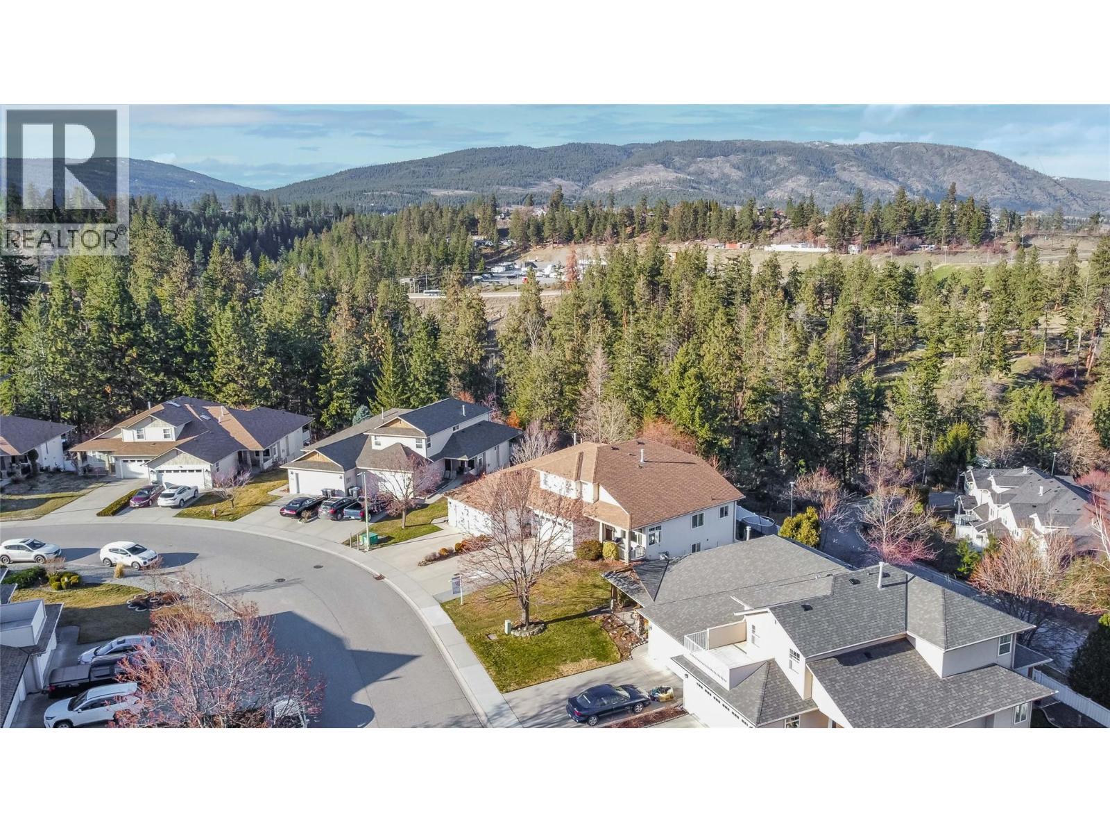 Backing onto Glen Canyon Regional Park - 3819 Glen Canyon Drive, West Kelowna, BC - Outdoor With View
