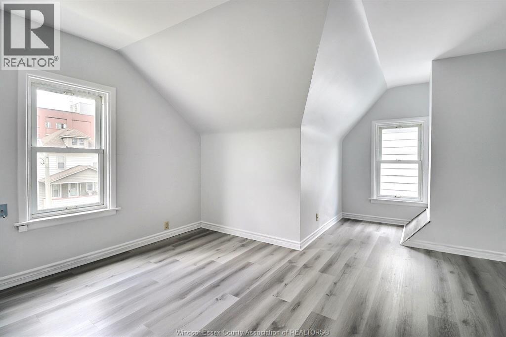 996 Albert, Windsor, ON - Indoor Photo Showing Other Room