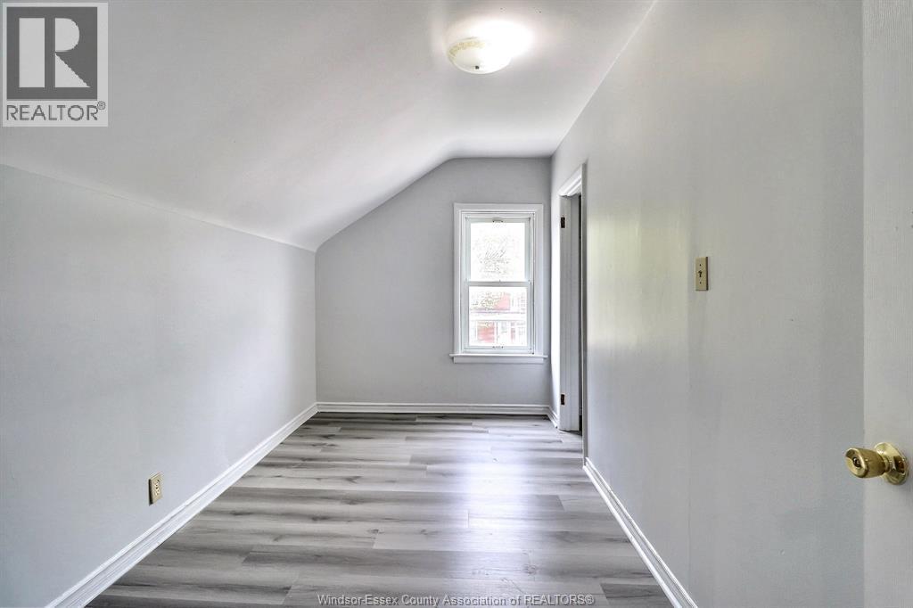 996 Albert, Windsor, ON - Indoor Photo Showing Other Room