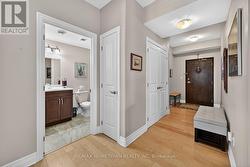 Foyer - 