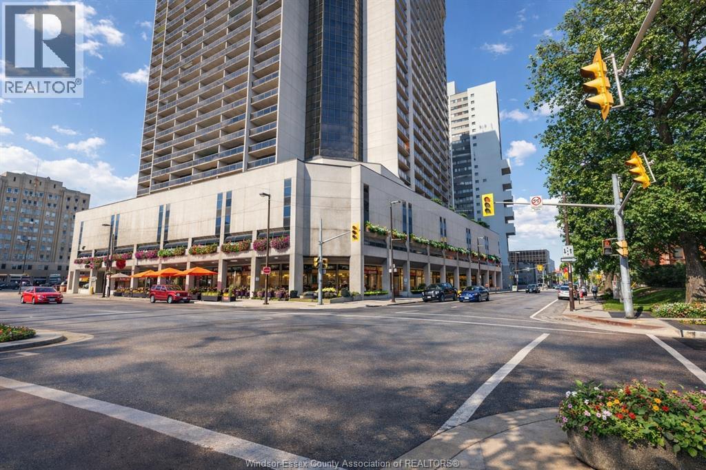 150 Park Unit# 613, Windsor, ON - Outdoor