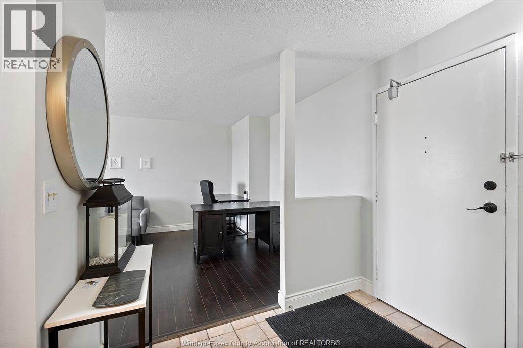 150 Park Unit# 613, Windsor, ON - Indoor Photo Showing Other Room