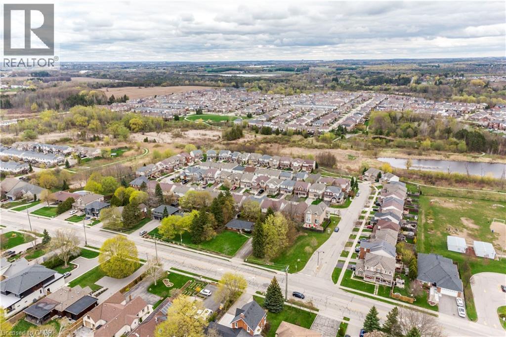 Image quality insufficient for description - 355 Guelph Avenue, Cambridge, ON