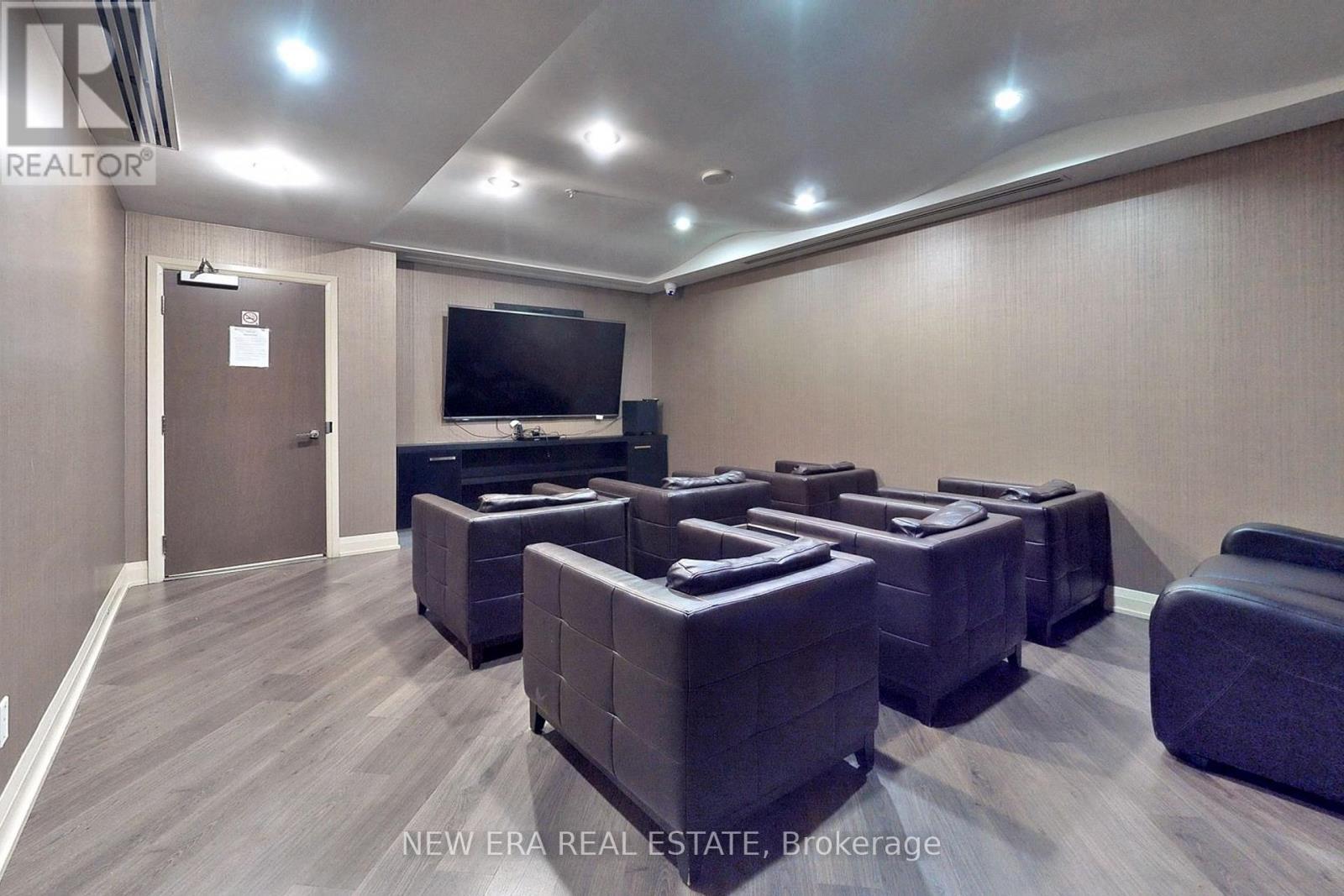 1206 - 75 North Park Road, Vaughan, ON - Indoor Photo Showing Other Room