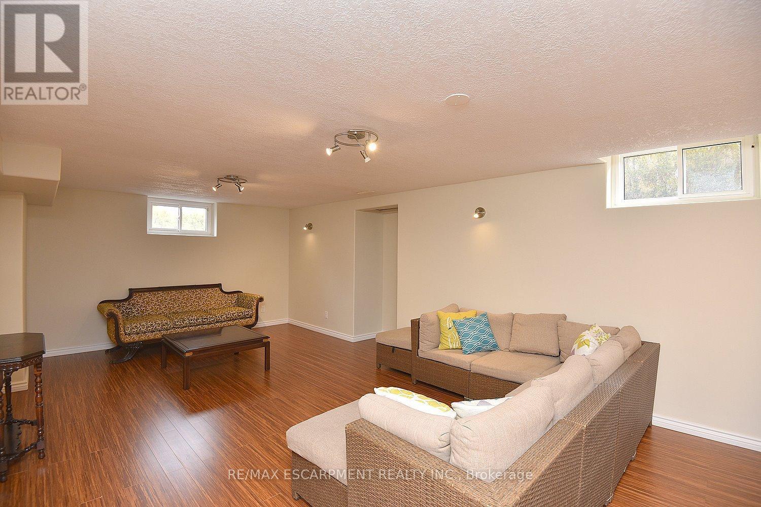 36 Tommar Place, Hamilton, ON - Indoor