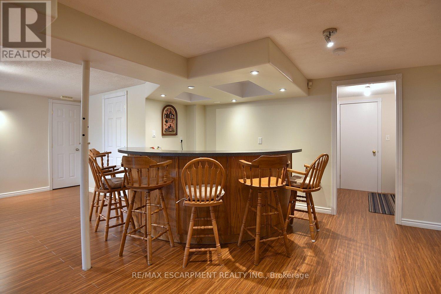 36 Tommar Place, Hamilton, ON - Indoor Photo Showing Dining Room