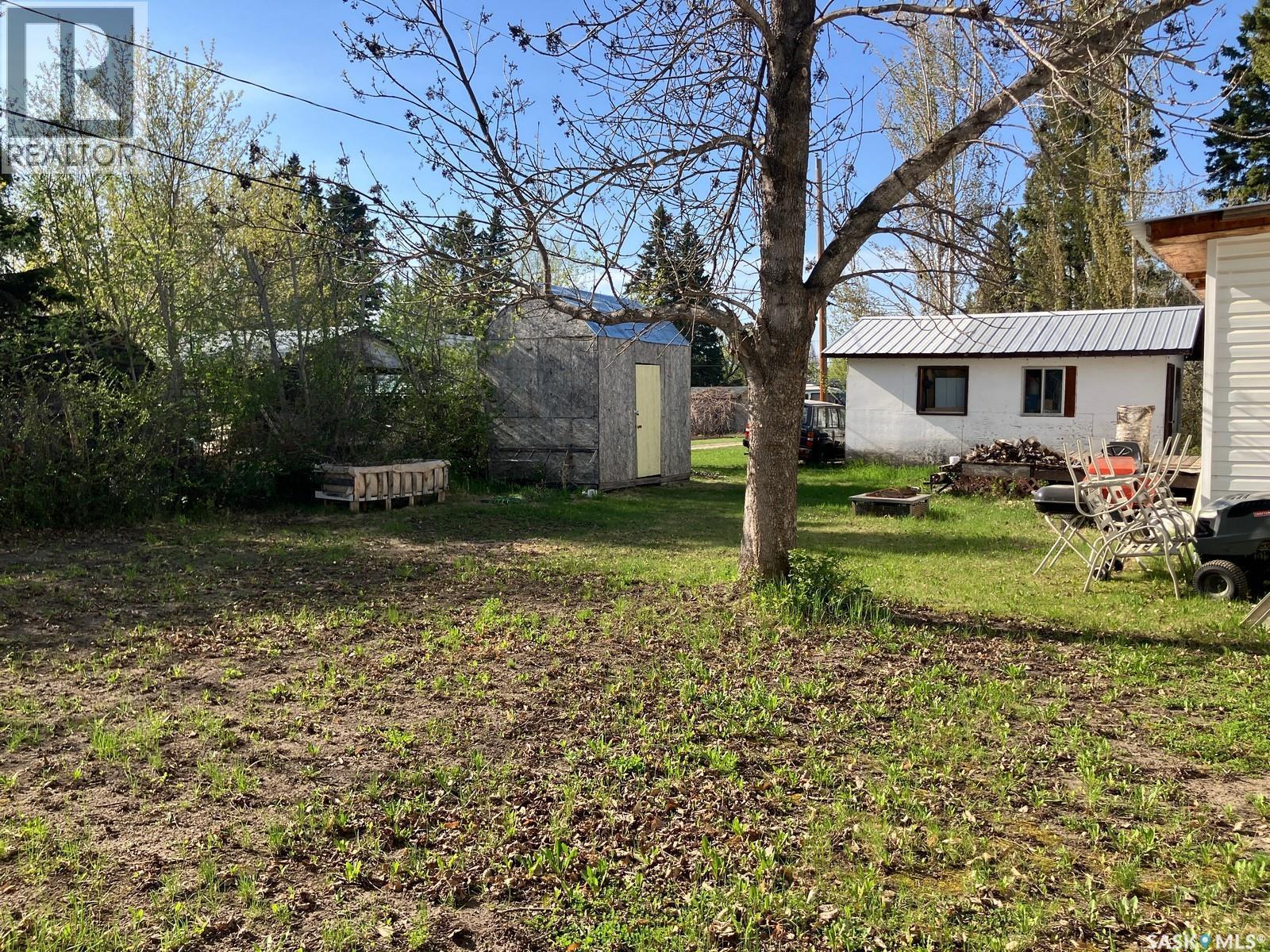 407 Railway Avenue, White Fox, SK