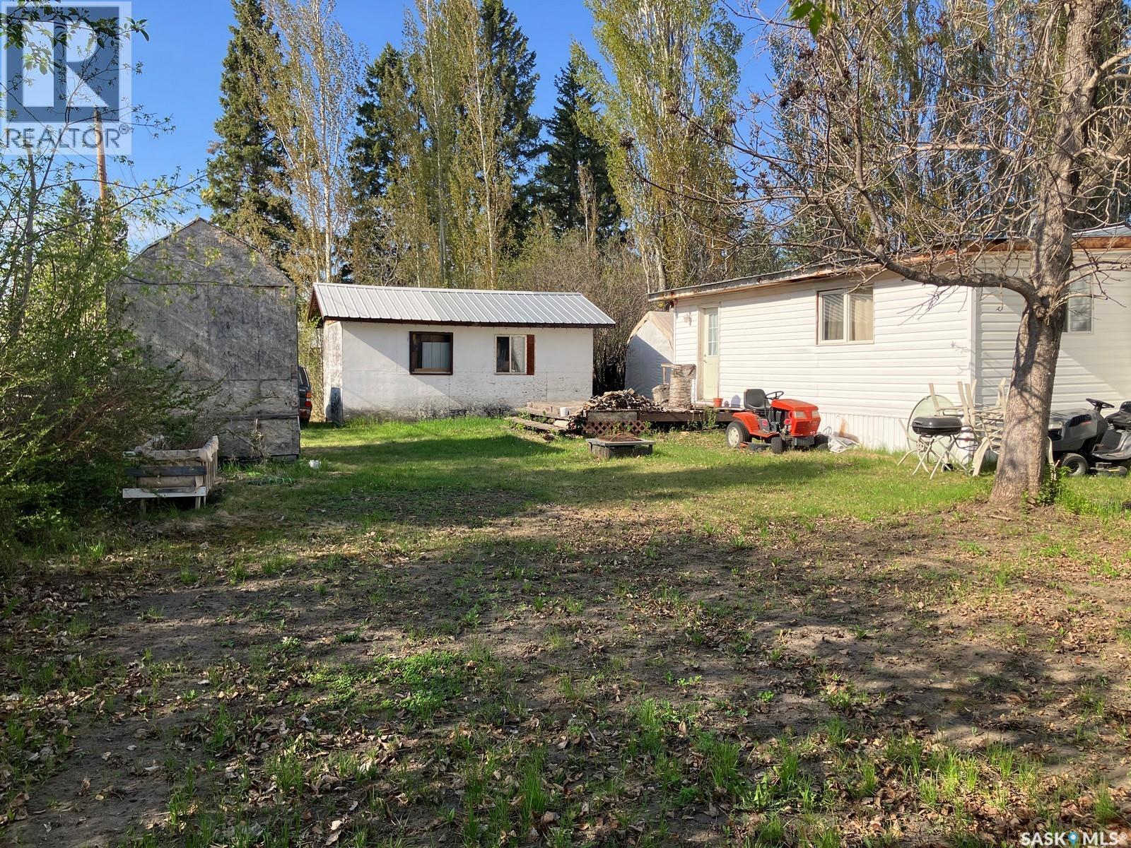 407 Railway Avenue, White Fox, SK