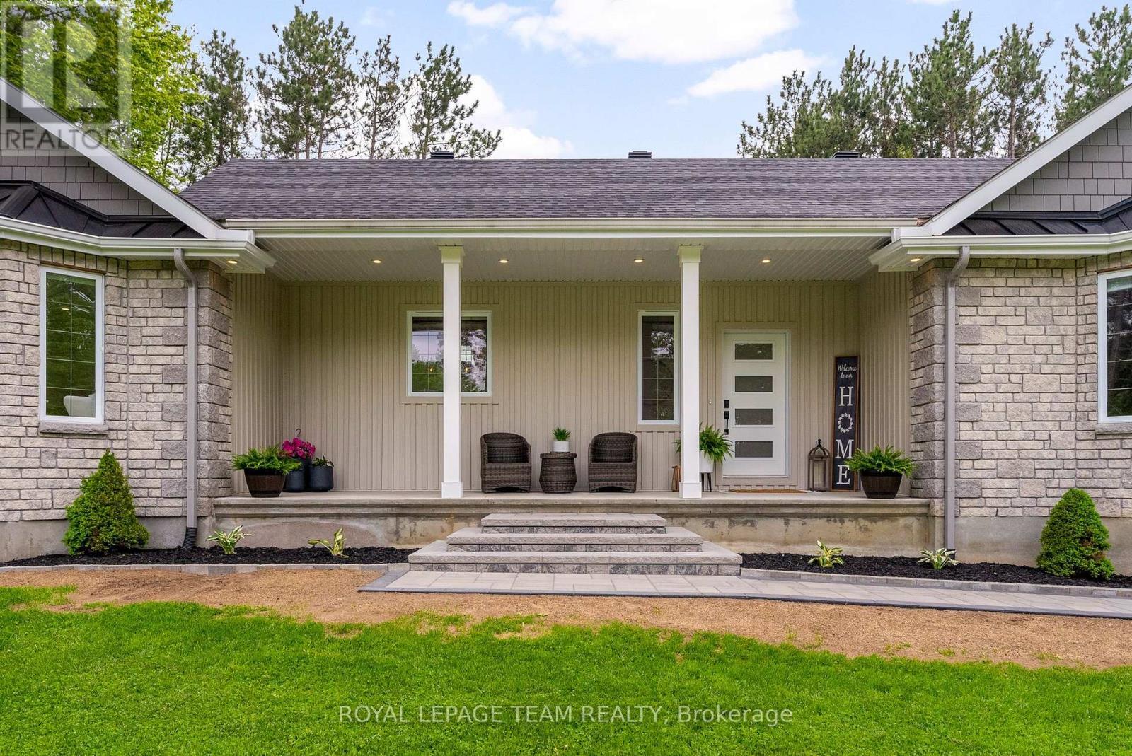 108 Royal Troon Lane, Ottawa, ON - Outdoor With Deck Patio Veranda With Facade